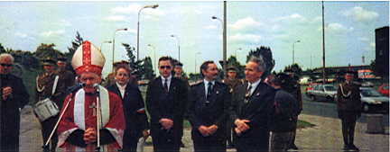 Oficjalna delegacja podczas otwarcia RONDA ZESACW SYBERYJSKICH 11.06.94 r. 